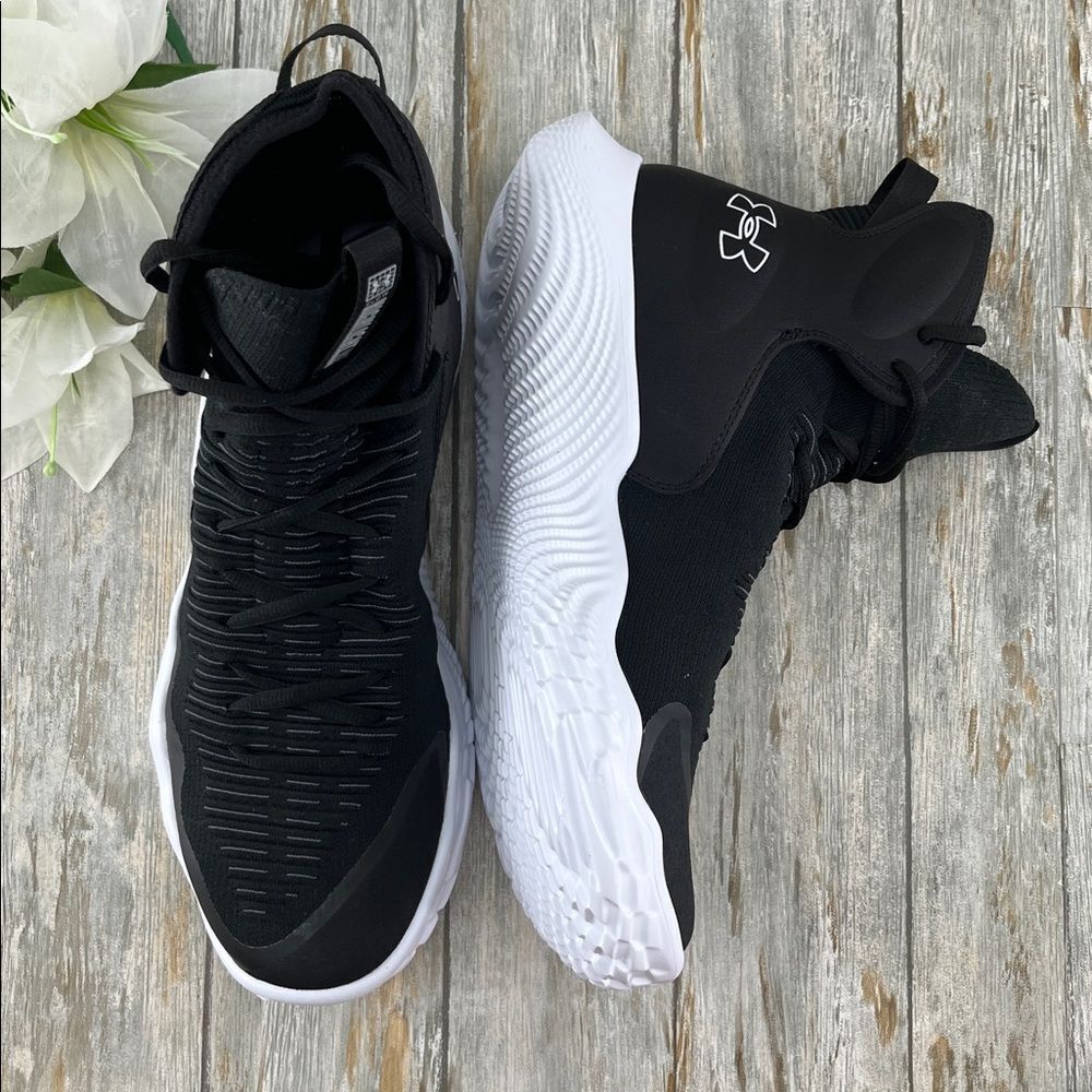 Women’s Under Armour Flow Highlight Volleyball Sneakers Shoes Size 12.5